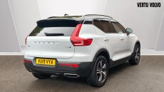 Volvo Xc40 2.0 T5 R DESIGN 5dr AWD Geartronic Petrol Estate